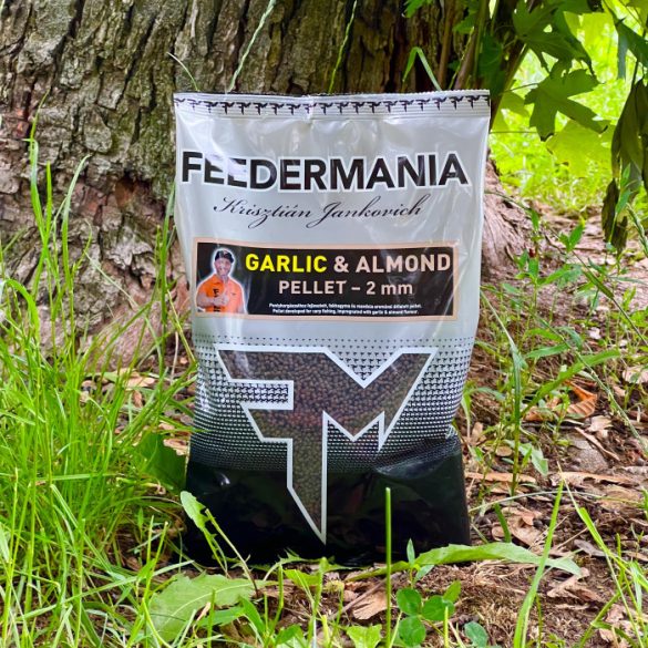 FEEDERMANIA SILVER PELLET 2 MM GARLIC & ALMOND